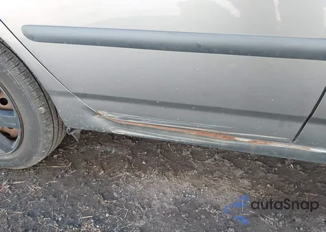 2006 Toyota Corolla Ce z USA, uszkodzony, nr VIN 2T1BR32E86C701277